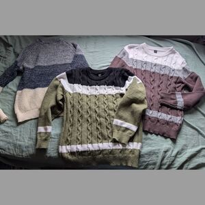 Sweater Lot - Small